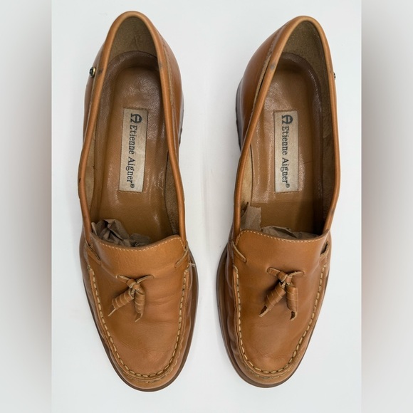 Vintage etienne aigner tan tassel loafers size 8.5 medium preowned - Picture 3 of 6